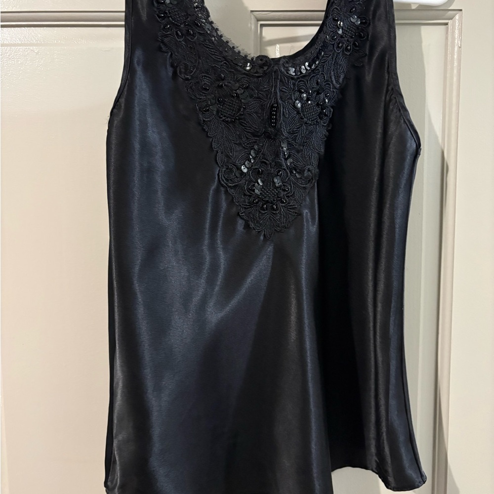 Elegant Black Sleeveless Top with Lace Detail